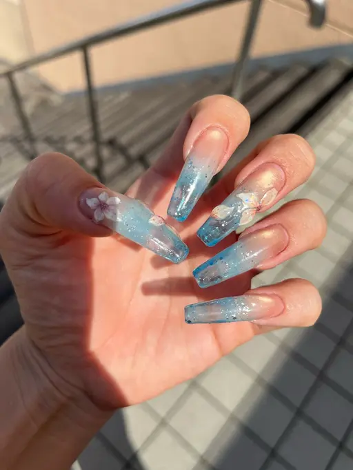 オーナー全部お任せデザインネイル💅今回は流行りの氷ネイル💅🏻✨️