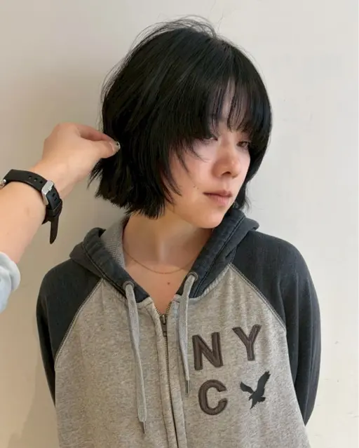 【✨🌿定期メンテナンスに🌿✨】レディースカット+シャンプー+VEENAスパ