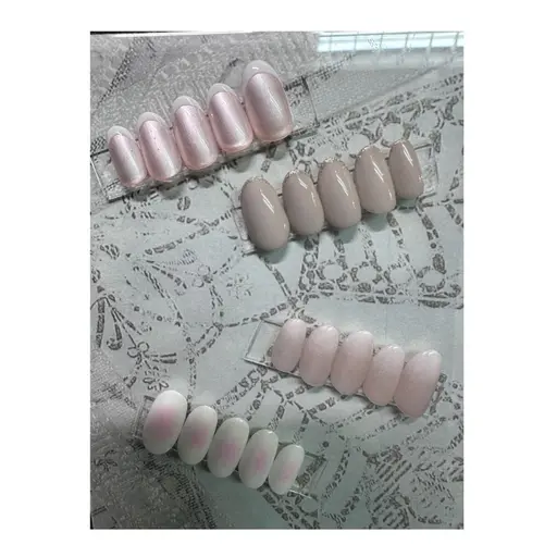 🍀9月18日(金)🍀 10時~12時 シンプルデザイン💅(オフあり、フィルインも対応可)