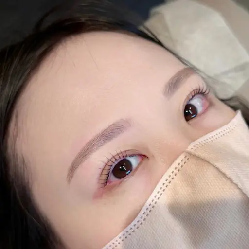 【初回】まつ毛パーマ+美眉スタイリング ¥11,980➡9,980