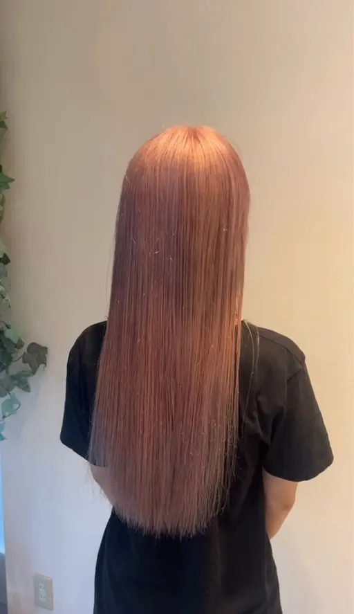 ブリーチ⭐️+オンカラー🩶+トリートメント✨