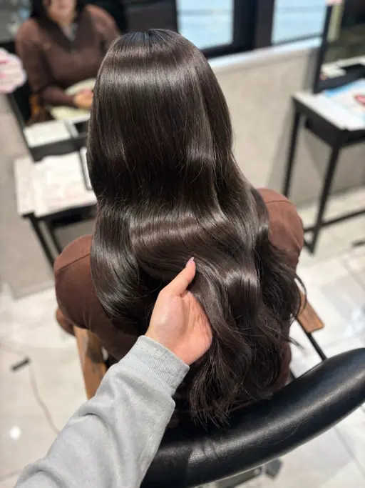 人気No.1🌷〔顔周りカット➕カラー➕髪質改善トリートメント〕ˊ˗髪質改善で透明感アップ🌟