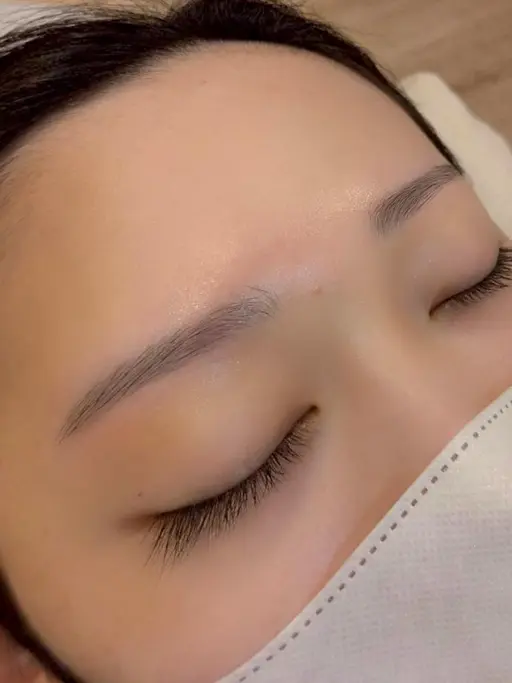 【アイブロウ】流行りのアイブロウWAX🎀 名駅/国際センター駅/パラジェル