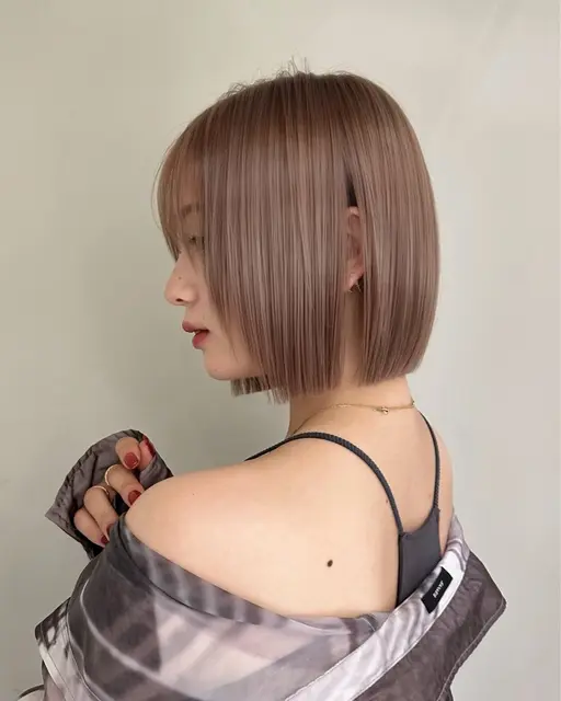 朝ラク✨あご下2〜3cmのぱつっとボブ✂️(レイヤーなし)