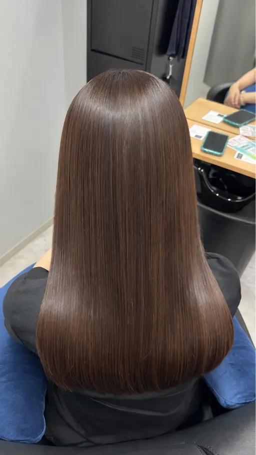 【✨️当日割✨】艶カラー➕似合わせカット✂️