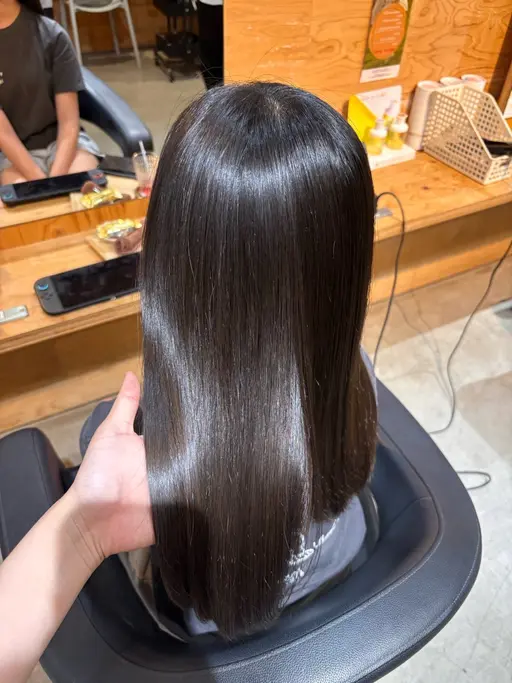 美髪縮毛矯正モデル(カット込み)