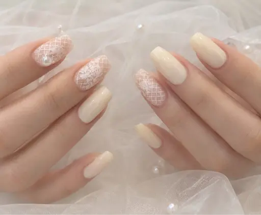 レースネイル🎀オフ無料【オフあり/なし】ワンカラー➕レース1~4本まで❤️