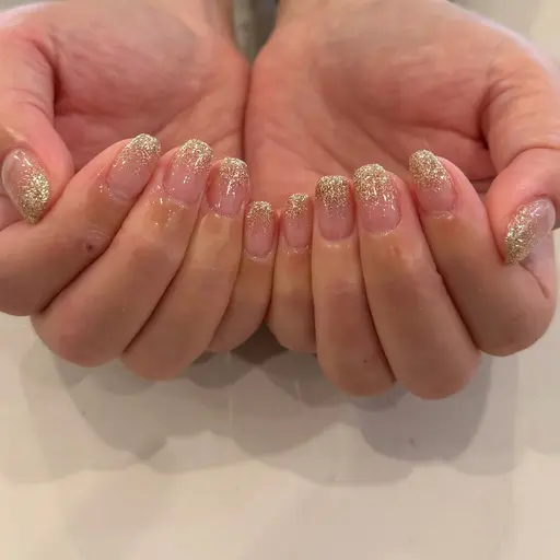 オフありラメグラデーション✨(パラジェル使用)(ドライケア)(現金のみ)