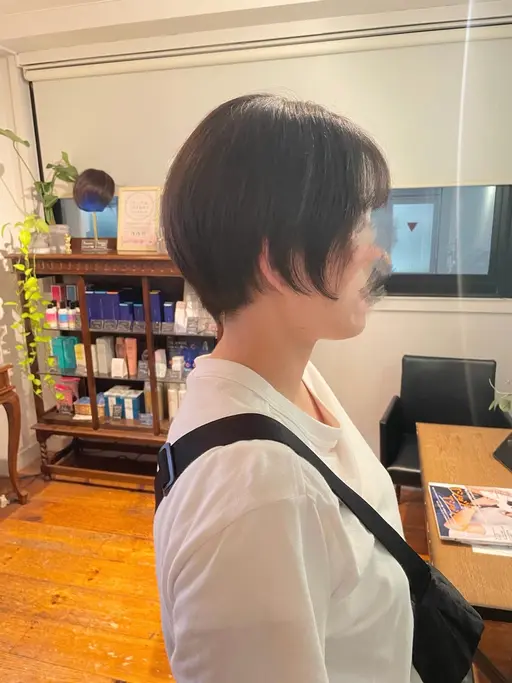 無料カットチェックモデル🎀(前下がりショート)19:30〜