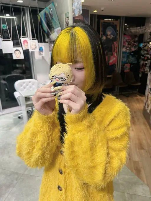 【推しカラーしたい方】ブリーチ＋デザインカラー🌈💓