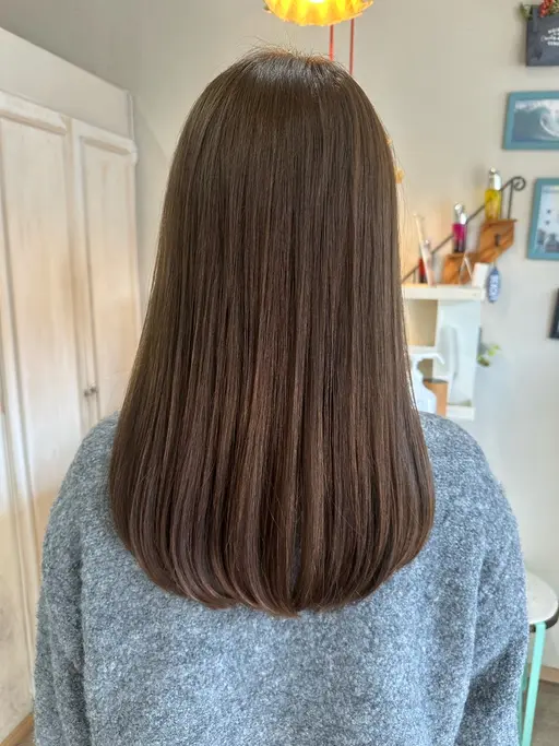 平日限定【レディースモデル】カットのみ💇‍♀️(切り上がりが胸下ロング)