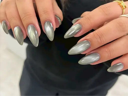 【オフあり】ハンド💅🏼マグネットorフラッシュネイル🧲パラジェル変更🉑【中野/高円寺/阿佐ヶ谷】