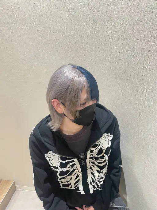 カット+ブリーチデザインカラー+再生トリートメント　￥25000→¥19800