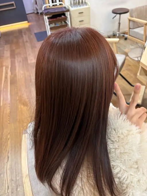🦋ミニモ平日限定🦋🌈透明感艶カラー＋トリートメント🌈