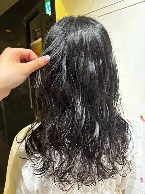 最終募集!【 9月1.2.3.4日9:00~14:00 】🫧レディースパーマのみ🫧 平日限定 🎀3名様限定🎀