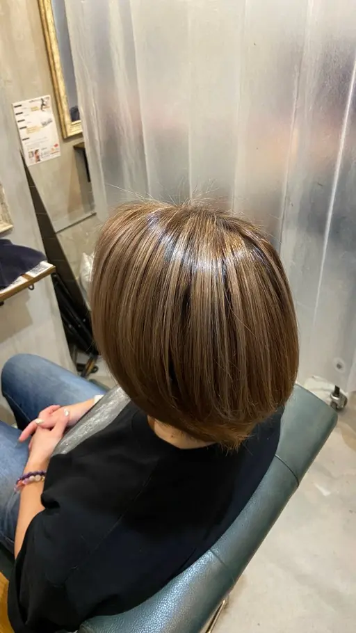レディースカットモデル🧑🏻ショートヘアにしたい方‼️(3cm以上のカット)※日曜日不可