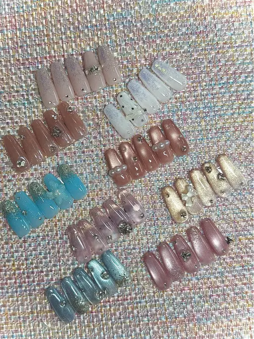 🌸7月定額メニュー➡️(デザインは載せてる写真の中で選んでいただきます)ミニモ限定💗💅パーツ込み料金