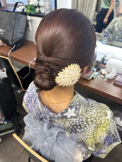 浴衣の着付けとヘアセット