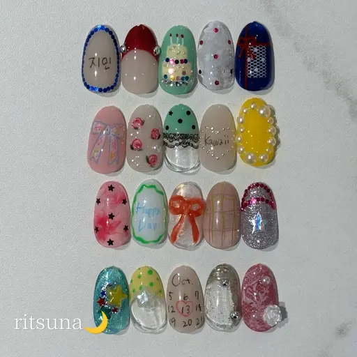 ₊˚✧꒰ ご新規様限定価格 ꒱✧˚₊韓国個性派4本アート🎀🫧⛓️(オフ込み)推しネイルにもオススメ!🩵🩷