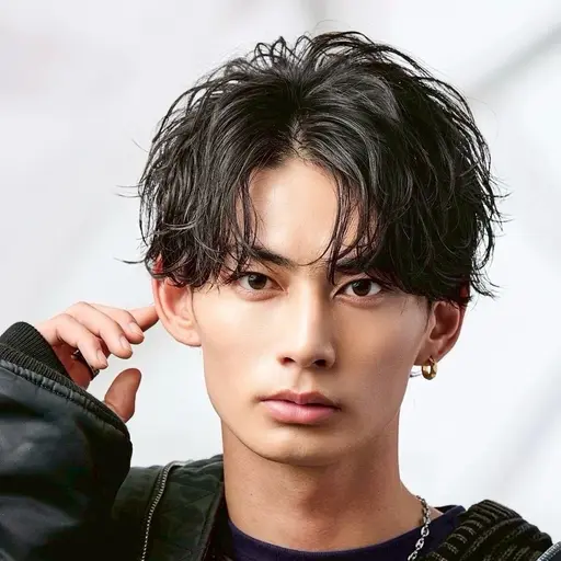 ［🔥10月限定特別クーポン🔥］¥16080→¥2000 ✂️メンズカット✂️＋🌊波巻きパーマ🌊