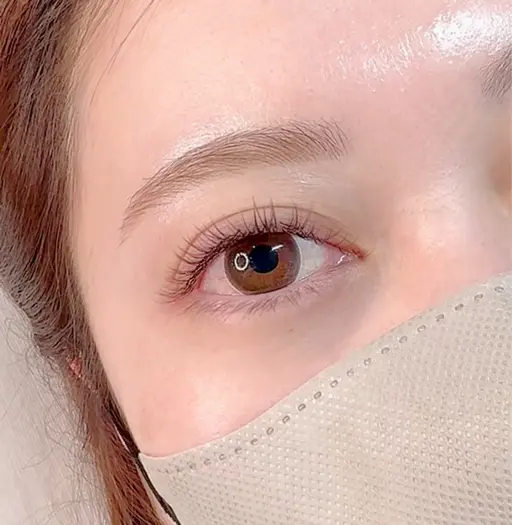 《眉毛の濃さ、毛量が多く気になる方》しっかり間引き+organicカラー+似合わせeyebrow