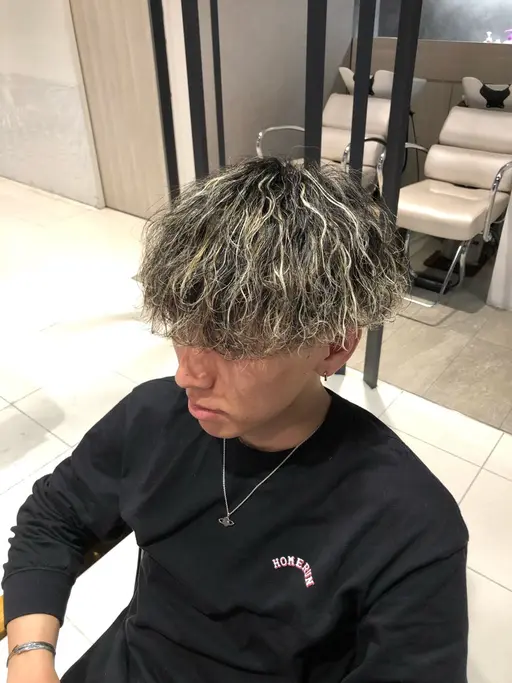 カット➕特殊パーマ➕ハイライト➕トリートメント
