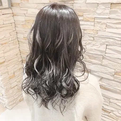 🌿人気No2メニュー🌸【プラチナカラー(全体)＋カット】🌸