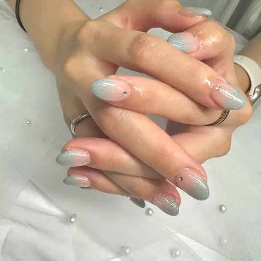10/1🍁✨ 10時のみ⏰ オフなし🪄💫グラデ💅🏻🎀➰‪‪💖
