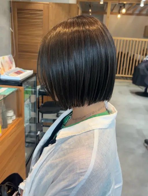 【平日&新規限定】カット✂️＋トリートメント🫧（シャンプー&ブロー込み）