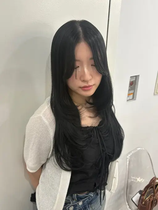 【スタイリスト試験モデル】ロング限定(5cm以上のレイヤー/ハイレイヤー)※ご予約前にメニューの補足説明ご一読ください※