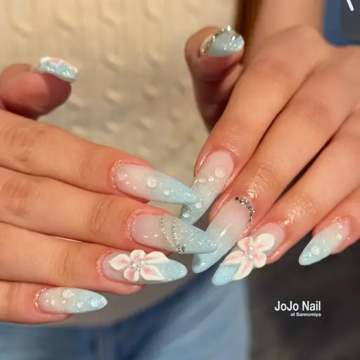 【˚𓍢ִ໋🌺 トレンド】お花デザイン+長さだし10本(オフ無し)