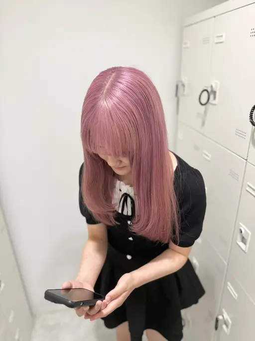【ミニモ限定】🐬カット➕ブリーチありダブルカラー➕オリジナルトリートメント➕炭酸泉➕ヘアセット(コテ巻き)🫧