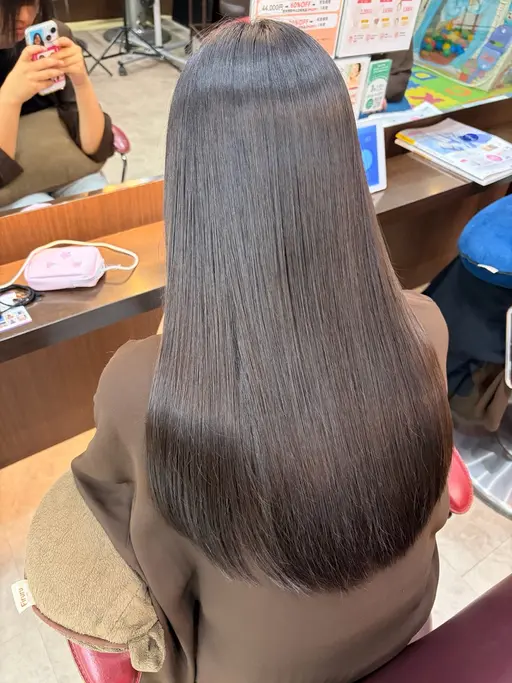 【朝を楽に❣️】縮毛矯正+3STEPトリートメント　￥12,540→￥7,980