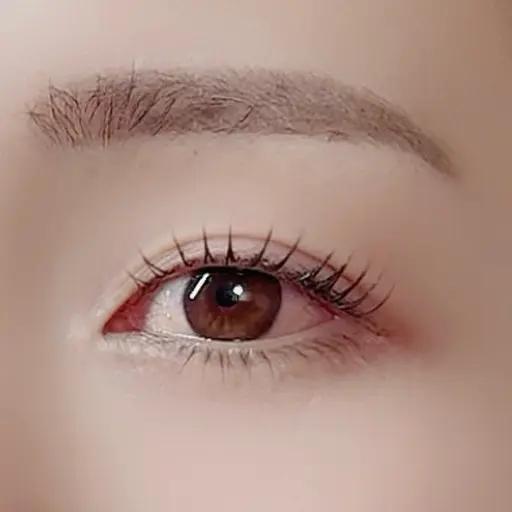 🌟まつ毛パーマ上🌟　補修トリートメント&コーティング付き