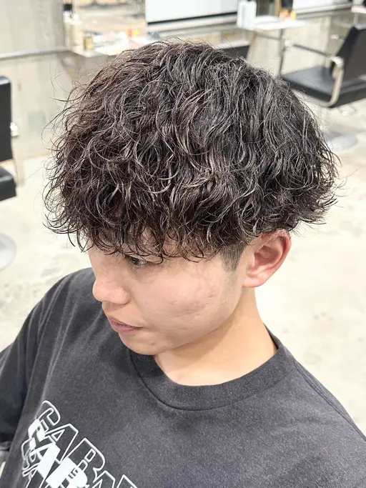1日1人限定⚠️メンズカット&パーマ✂️