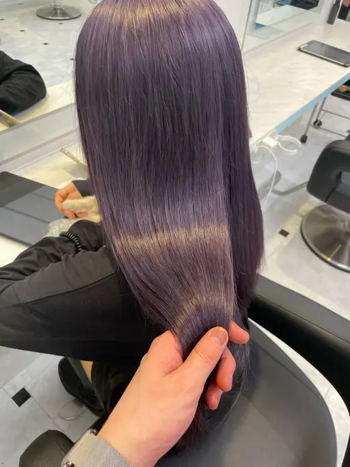💖ハイトーンでも艶髪💖ケアブリーチ込ダブルカラー+トリートメント⭐️