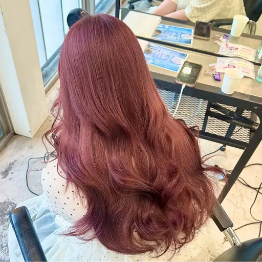 🩷人気no1クーポン🩷根本のみブリーチリタッチ＋全体カラー＋選べるトリートメント 🎀⟡⁺.