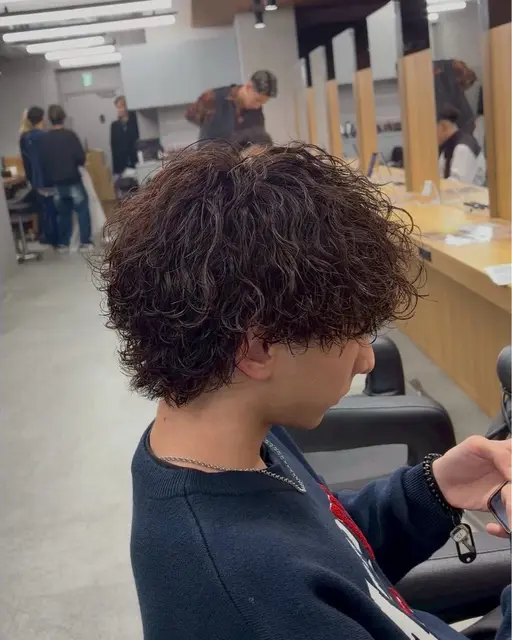 カット+パーマ🌀メンズパーマで垢抜けスタイルに✨