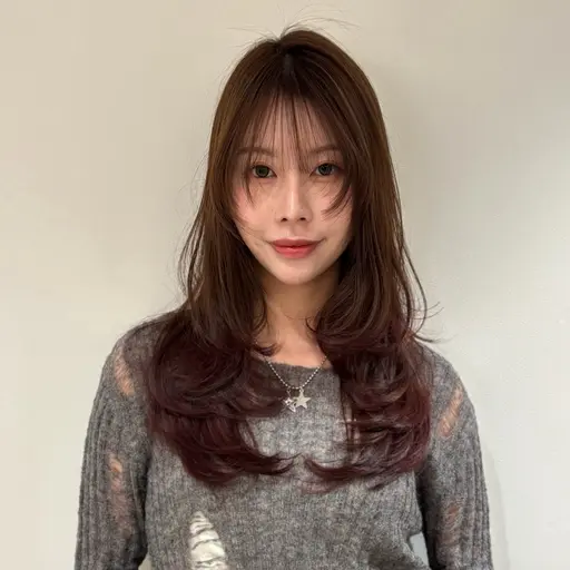 【8月23日19:30限定】新宿店での施術になります!女性限定です!小顔、美シルエットを作るデザインカットトリートメント