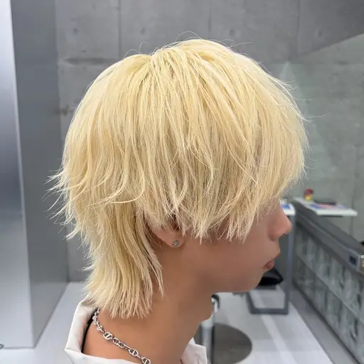 【9月ご新規様限定✨】メンズカット✂️➕ ブリーチ2回トリプルカラー🎨➕トリートメント🧴リタッチも🉑〈#韓国風〉
