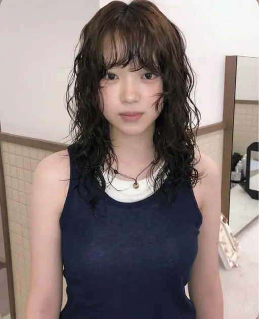 【9月9日12時〜1名様限定‼️】レディースパーマ🎀👩🦱ゴールドパーマのみ