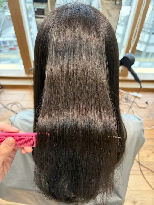 【7/13(月)11:00〜限定👀💕 似合わせレイヤーカット💇♀️+5分ヘッドスパ💆🏻♀️+スタイリング】
