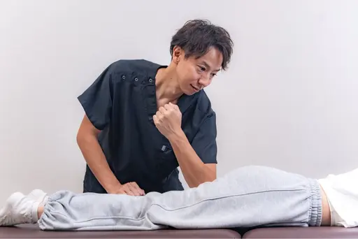 【口コミお約束限定】改善整体(痛み矯正/姿勢矯正)肩こり、腰痛、首こり 8,600円→0円