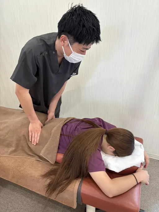 ミニモ学割 👩🏻‍🎓学生限定🧑🏻‍🎓 全メニュー45分 ✍🏻