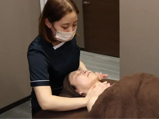★効果速攻実感★韓国最新美容のπテラピー+リンパマッサージ+筋膜リリースストレッチ✨