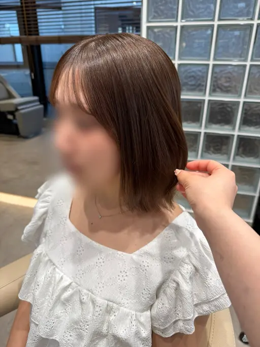 艶カラー🩷艶出トリートメント🩷骨格補正カット🎀