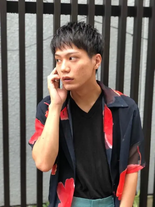 人気No.1🔱メンズカット+炭酸シャンプー+眉カット