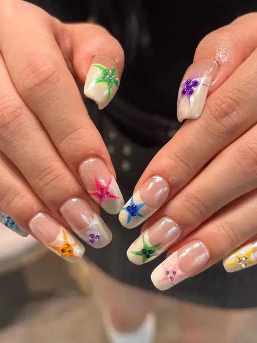 ネイル長さだし10本アートネイル💅🏻🪽