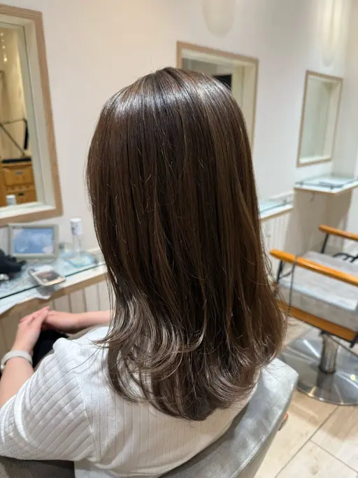 🌻レディースカットモデル(ロングのみ、3センチ以上切れる方)