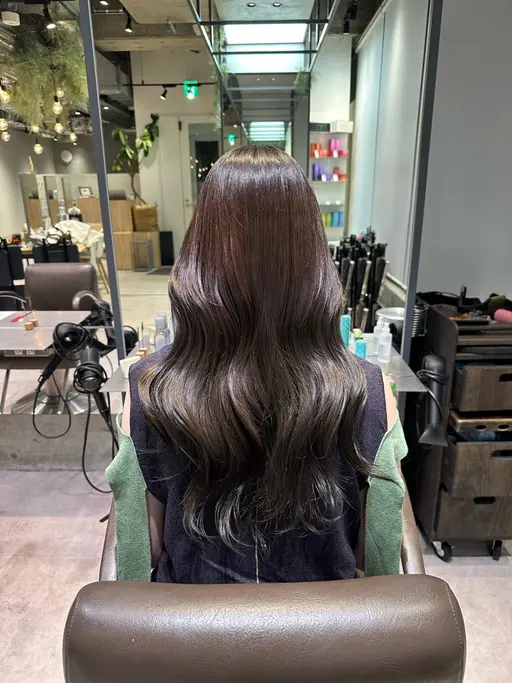✨ヘアカラー+トリートメント付き✨［水曜日・土曜日］